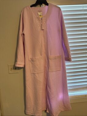 Alfred Dunner Pink Quilted Long Kids' Pajama Robe with Tassel